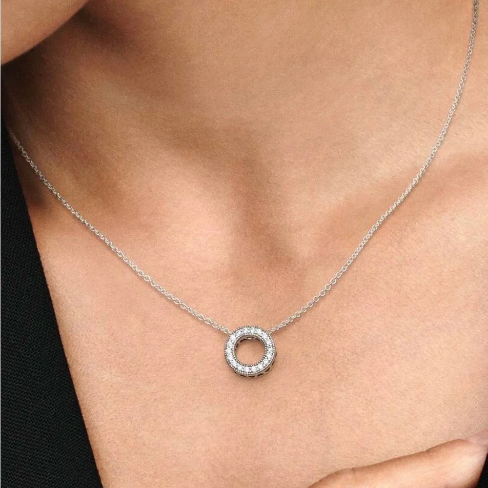 Pandora Signature Reversible Pavé & Logo Circle Necklace - Picture 1 of 9